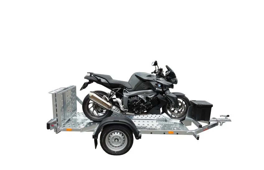 Vezeko Motorradtransporter Motovan 02