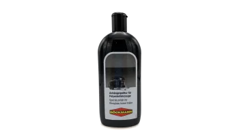 Poly-Clean Reiniger und Konservierer